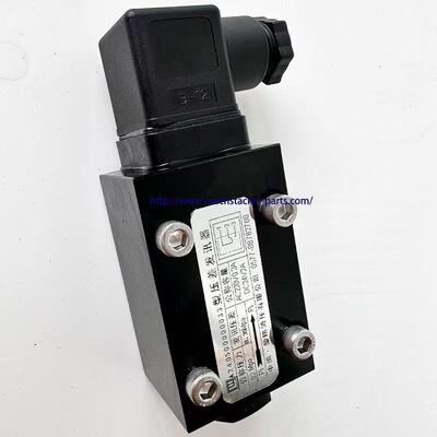 A240500000033 مفتاح الضغط Sany Reach Stacker Parts